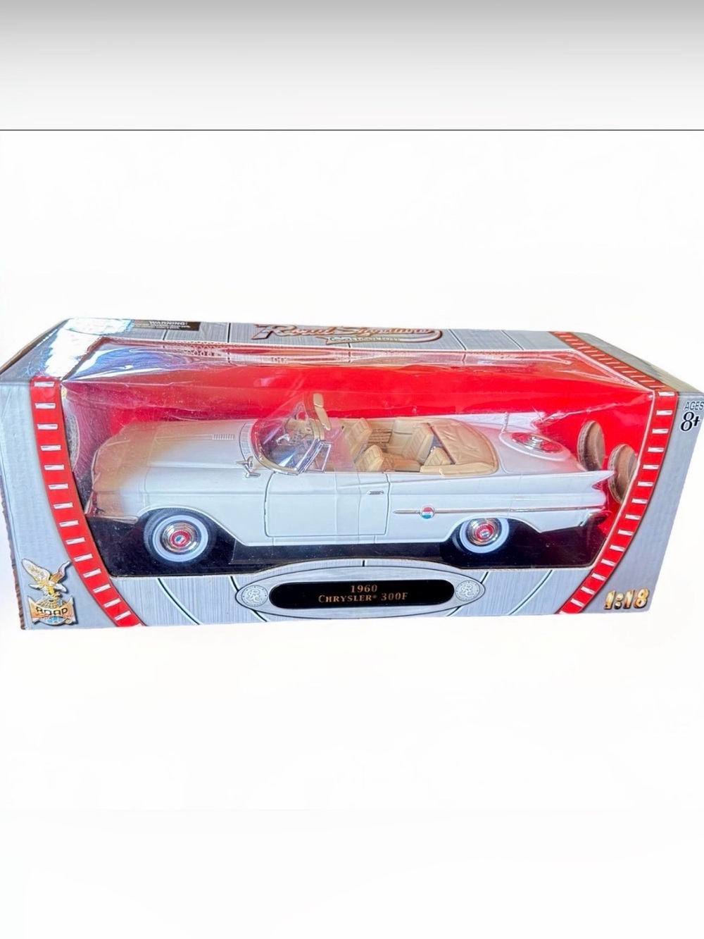 Road Signature 1960 Chrysler 300F - White Diecast Car - 1:18 Scale - NIB